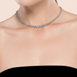 Gradient Tennis Necklace in 18K gold with lab-grown diamonds, featuring a radiant gradient from subtle shimmer to bold brilliance. Perfect for men and women, this elegant necklace adds timeless luxury to any look.
