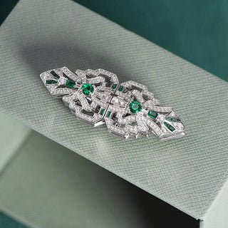Imperial Emerald Brooch UAE – Crafted in 925 sterling silver with a bold 23 x 51 mm green lab-created sapphire, accented with radiant white lab sapphires.