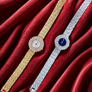 Lucky Retro Watch with a 26 mm stainless steel case, quartz movement, and matching stainless steel band in gold finish.