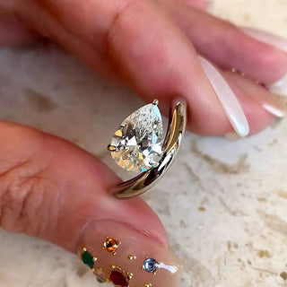Célestienne Ring