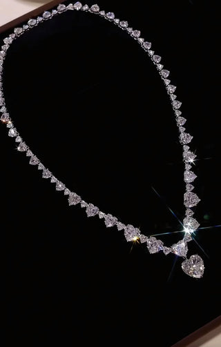 Crystal Heartshine Necklace - Azzallure