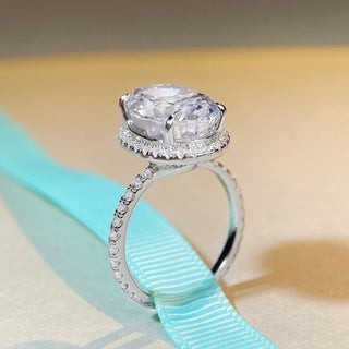 Grandeur Halo Ring