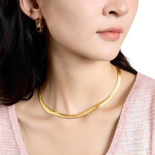 Serpentina Necklace in sterling silver with rose gold, 18K gold, and 24K gold finishes, designed for women. Elegant and timeless design.