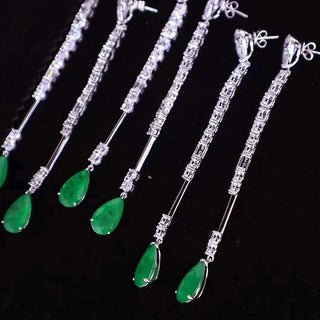 Classic Emerald Solitaire drop earrings
